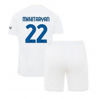 Dětský fotbalový dres Inter Milan Henrikh Mkhitaryan #22 2023-24 Venkovní Krátký Rukáv (+ trenýrky)